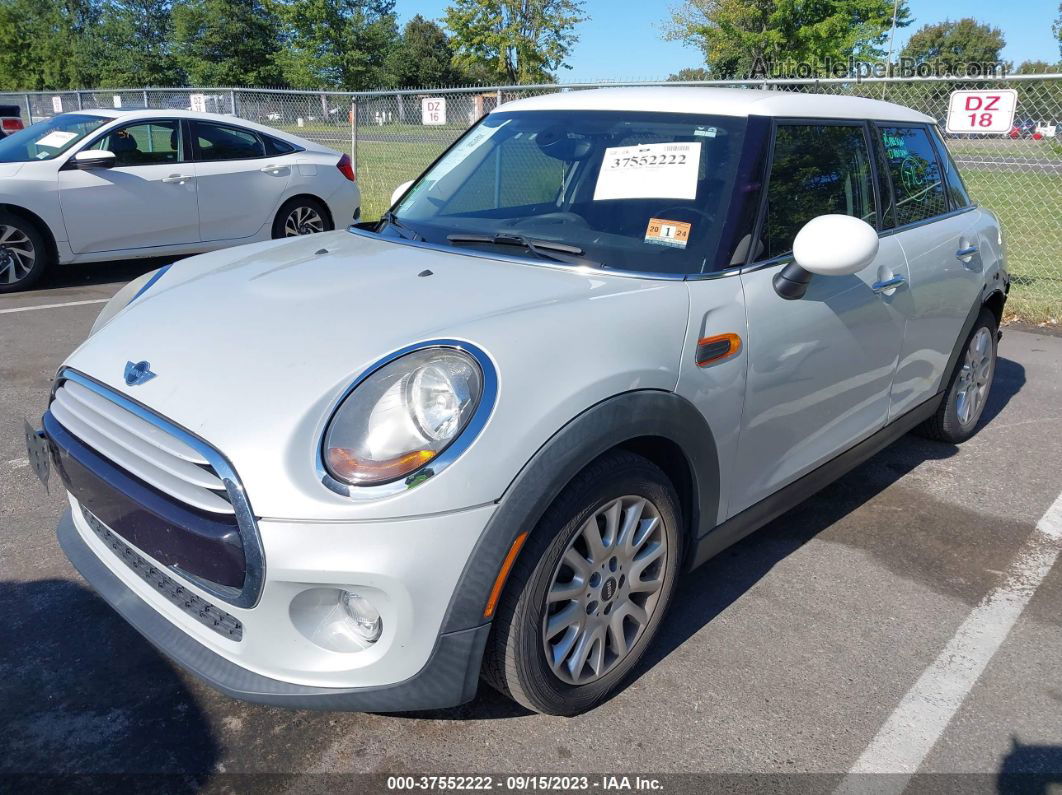 2015 Mini Cooper Hardtop 4 Door   Серебряный vin: WMWXS5C59FT832065