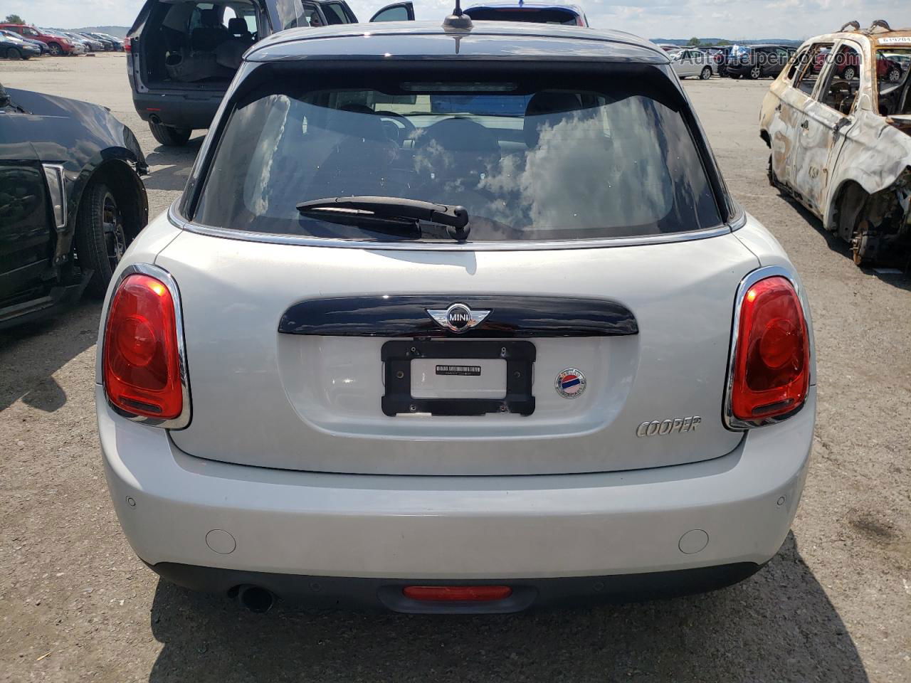 2018 Mini Cooper  Gray vin: WMWXU1C52J2F80552