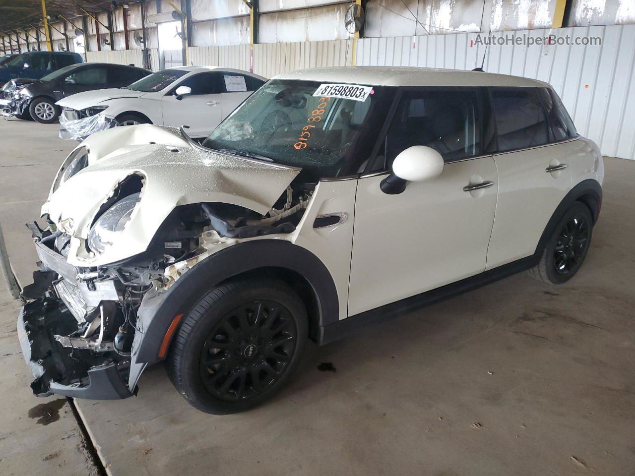 2018 Mini Cooper  White vin: WMWXU1C56J2F80408