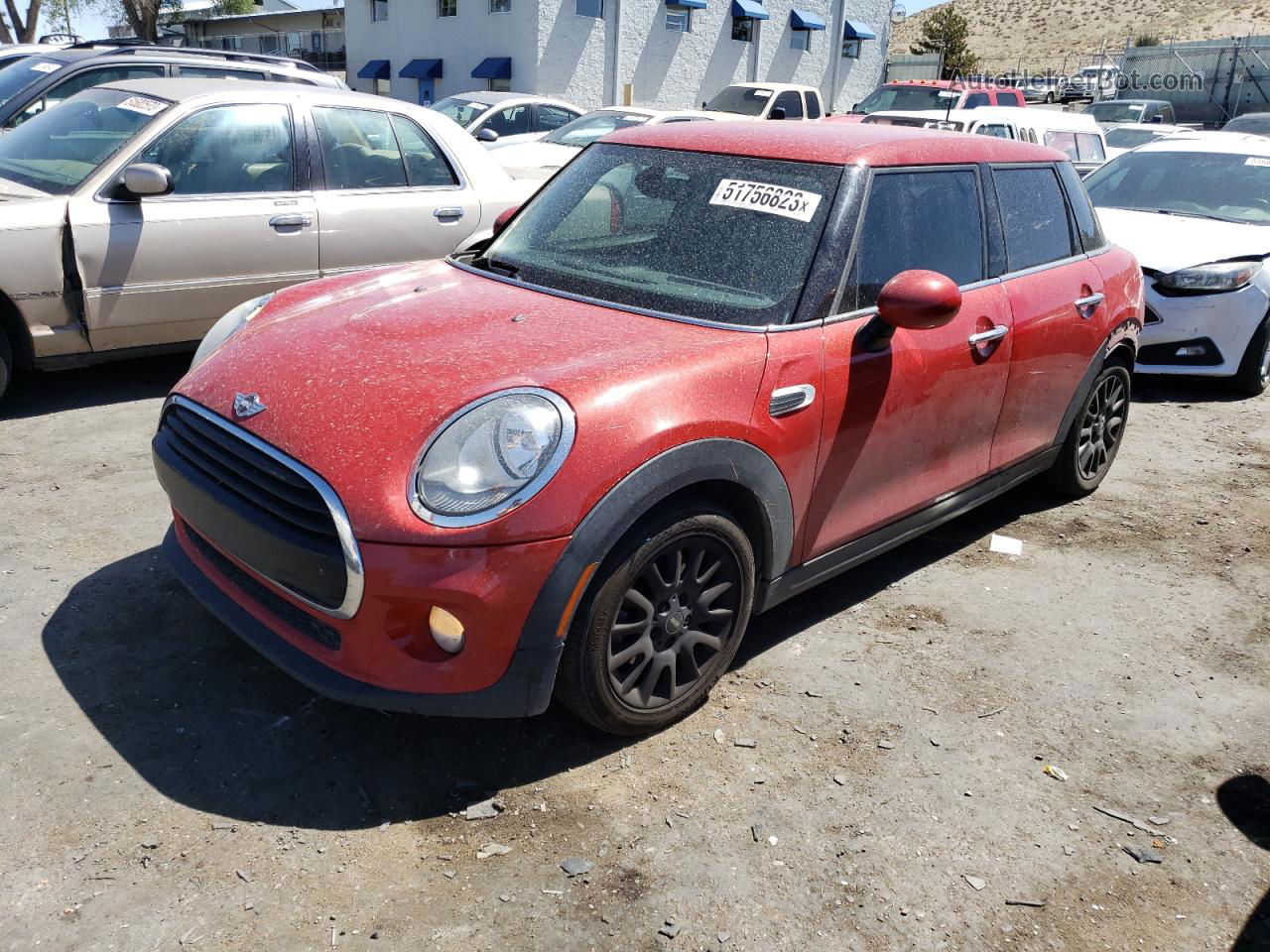 2018 Mini Cooper  Red vin: WMWXU1C56J2F80487