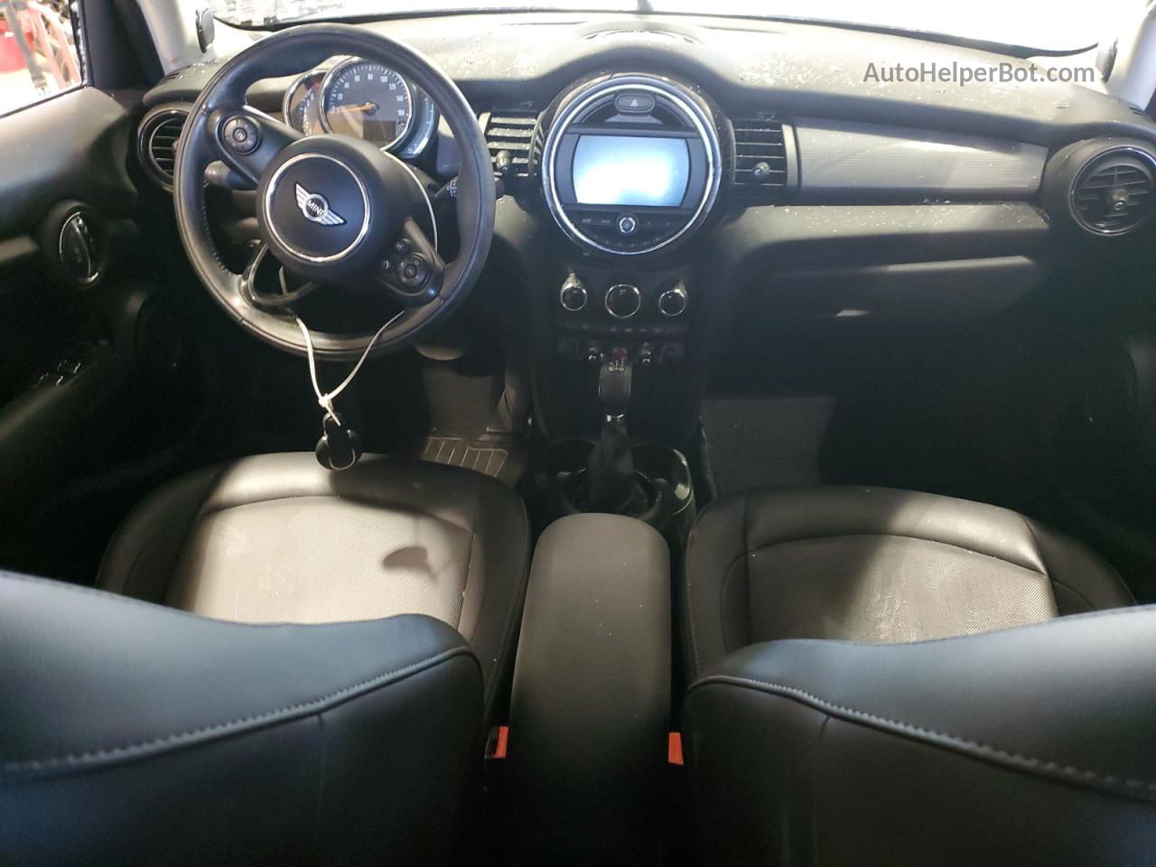 2018 Mini Cooper  White vin: WMWXU1C57J2F79753