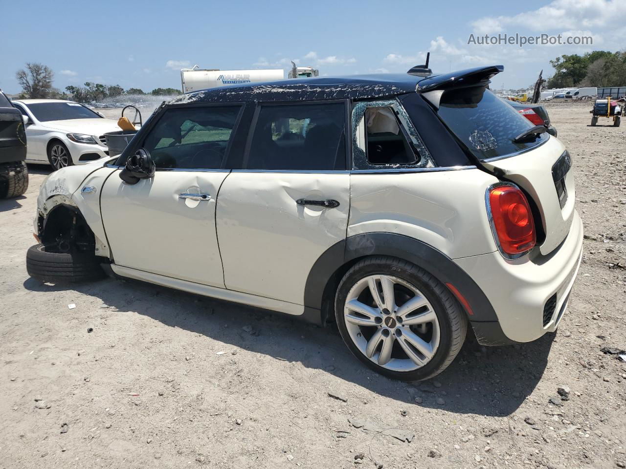 2015 Mini Cooper S White vin: WMWXU3C51F2B56993