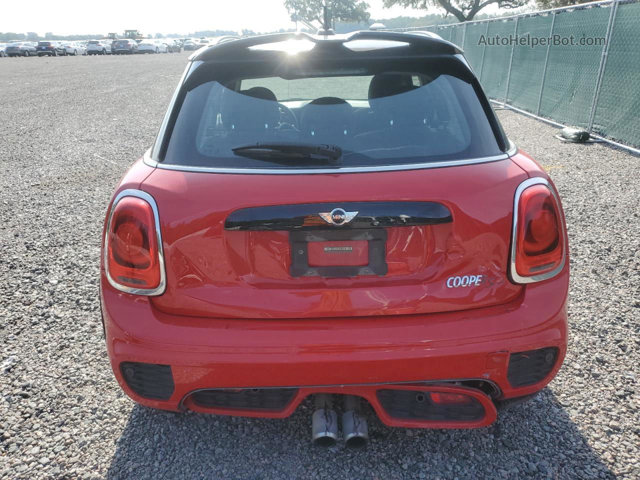 2018 Mini Cooper S Red vin: WMWXU3C56J2F50109