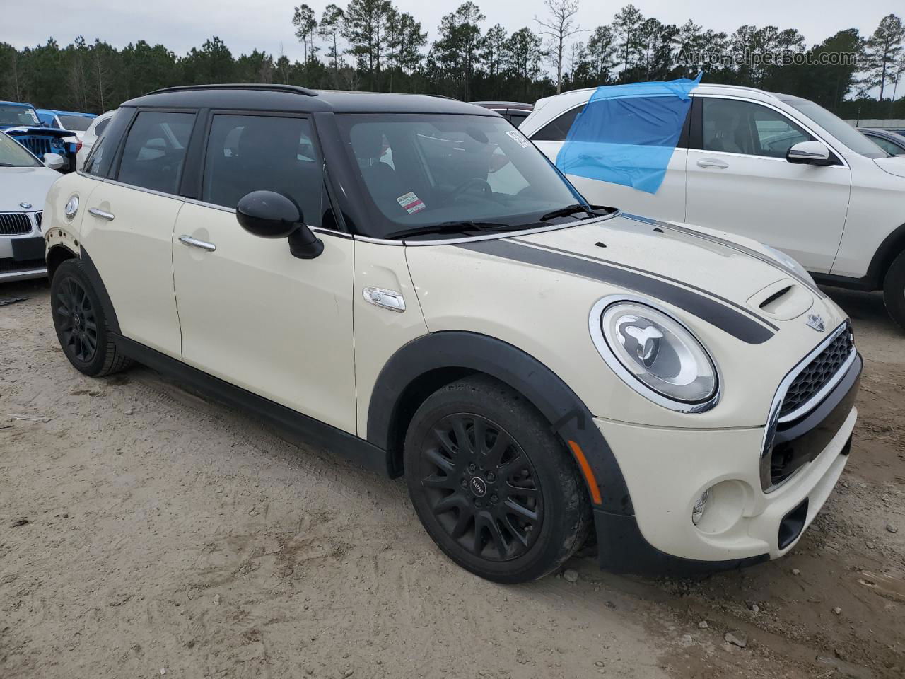 2018 Mini Cooper S White vin: WMWXU3C58J2F51018