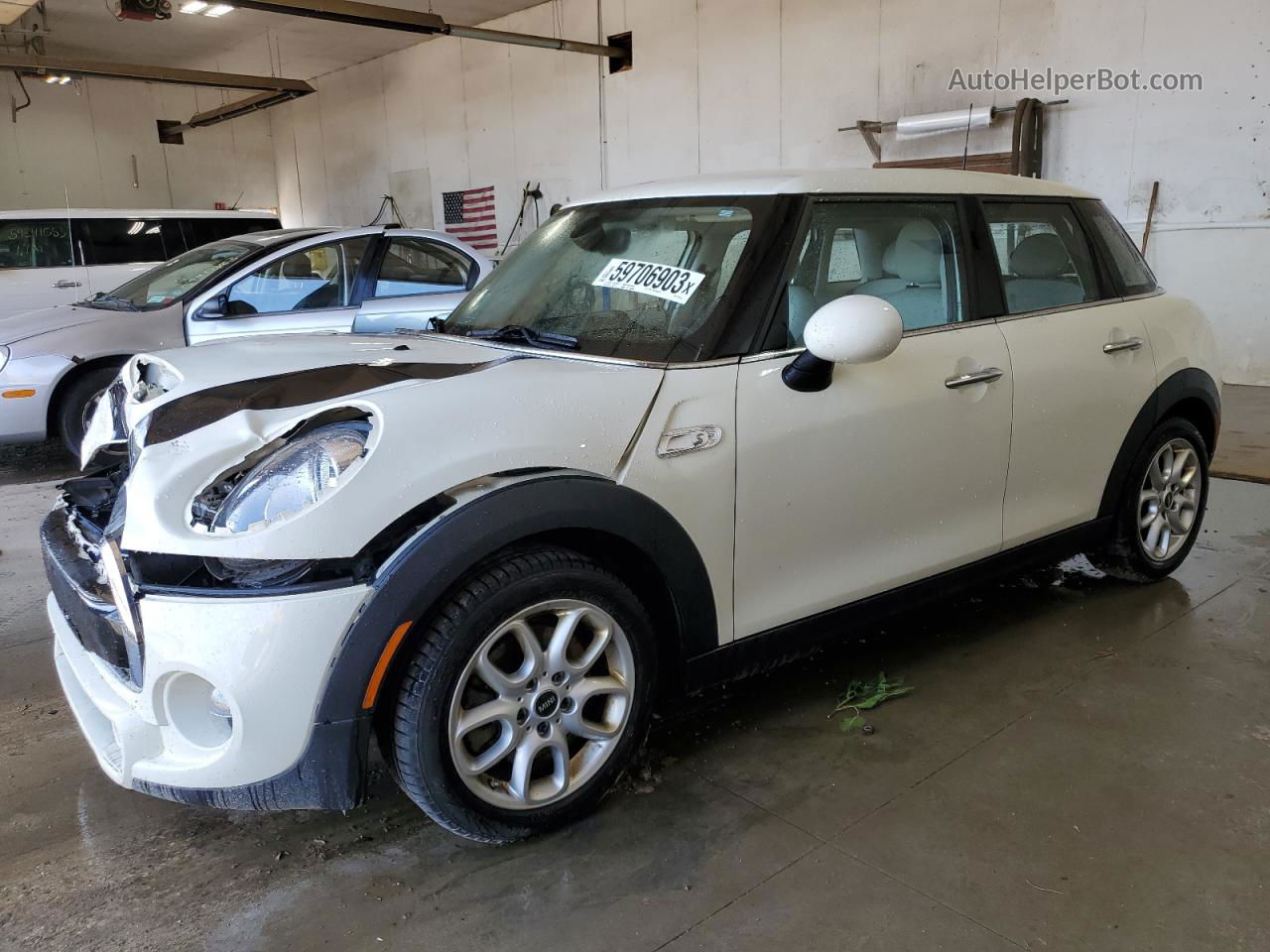 2018 Mini Cooper S Cream vin: WMWXU3C5XJ2F49755