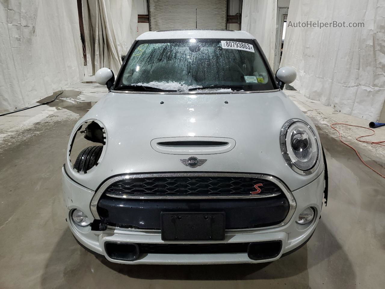 2018 Mini Cooper S Silver vin: WMWXU3C5XJ2F51084