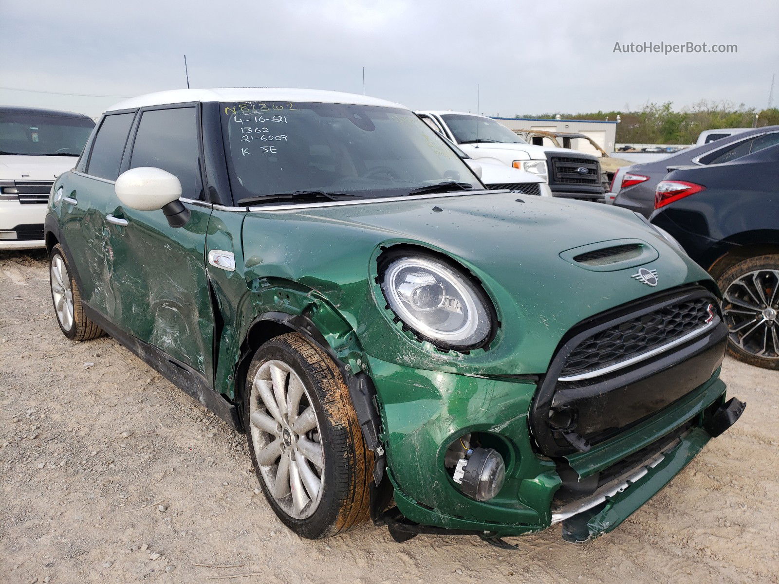 Price & History 2021 Mini Cooper S 2.0l 4 vin: WMWXU9C07M2N81362 