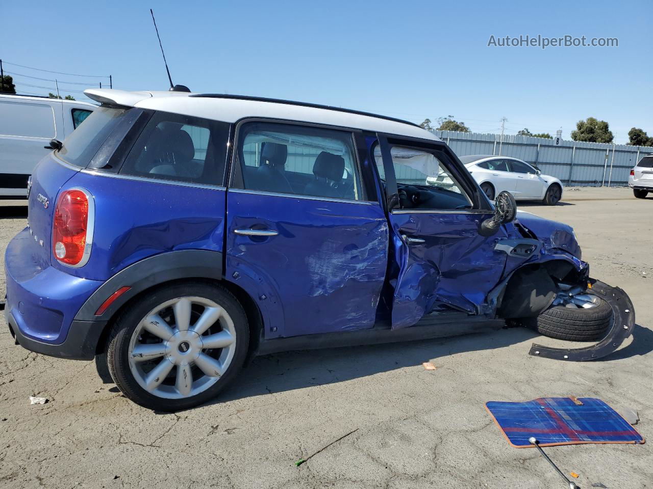 2015 Mini Cooper S Countryman Blue vin: WMWZC3C52FWT06322