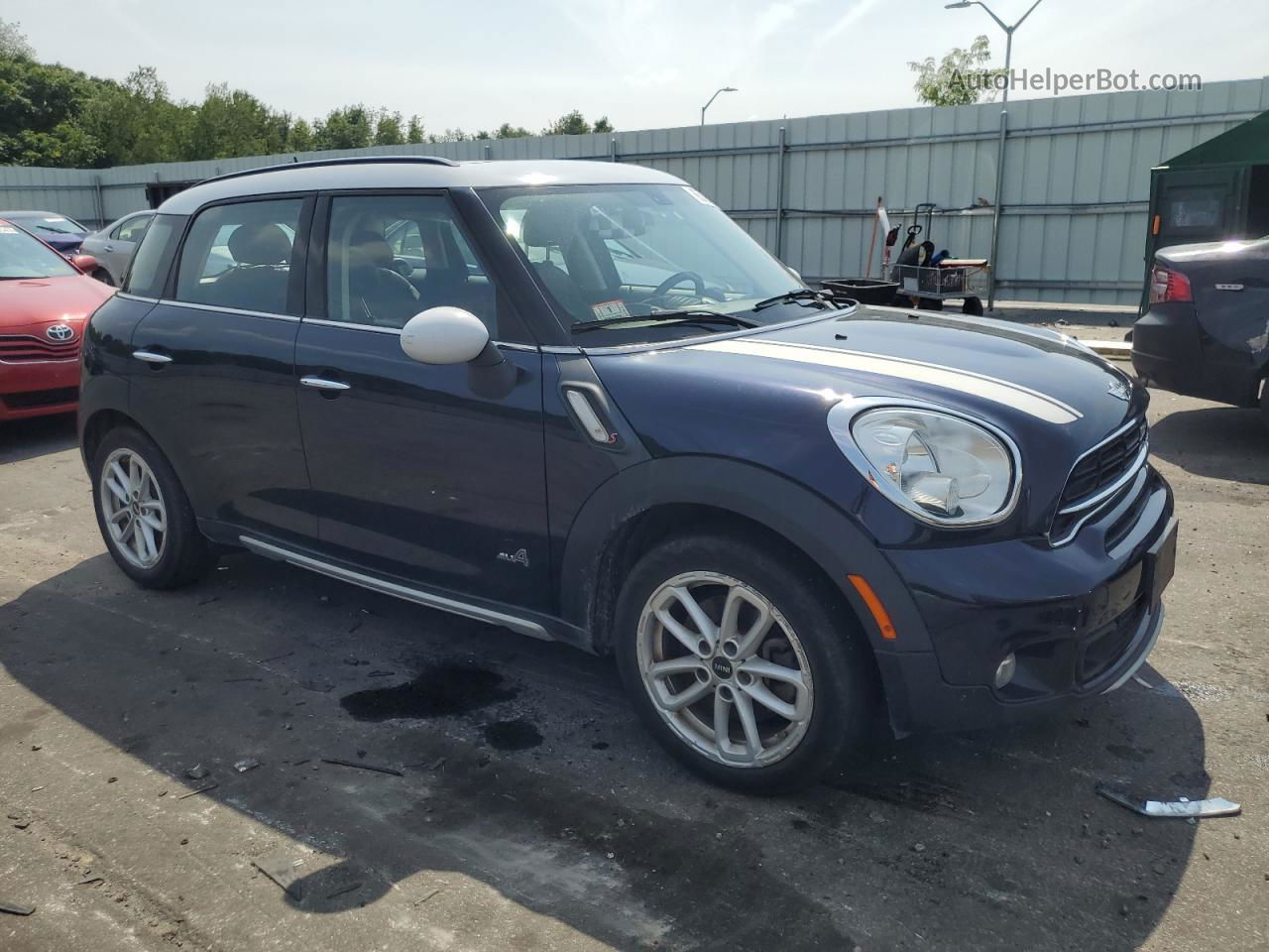 2015 Mini Cooper S Countryman Two Tone vin: WMWZC5C57GWU00239