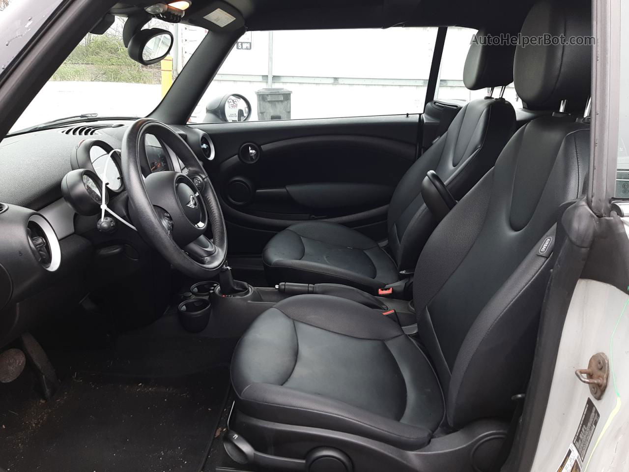 2015 Mini Cooper  Серебряный vin: WMWZN3C59FT862560