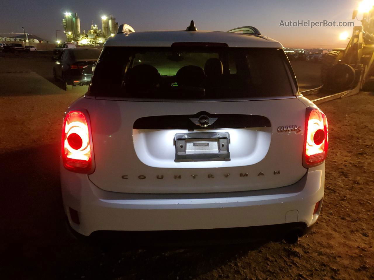 2018 Mini Cooper S Countryman Белый vin: WMZYT3C38J3D99728