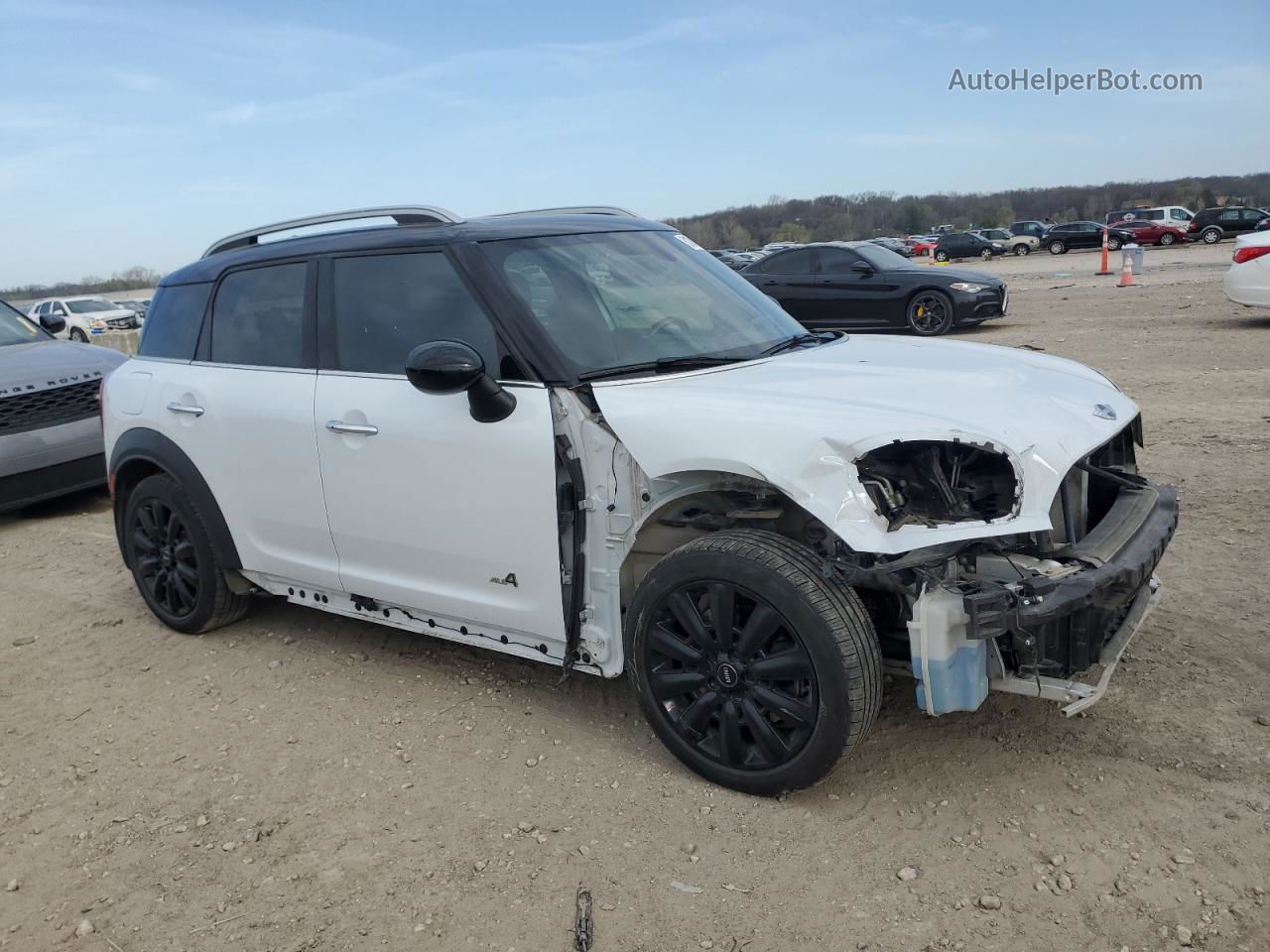 2018 Mini Cooper S Countryman All4 White vin: WMZYT5C39J3D81881