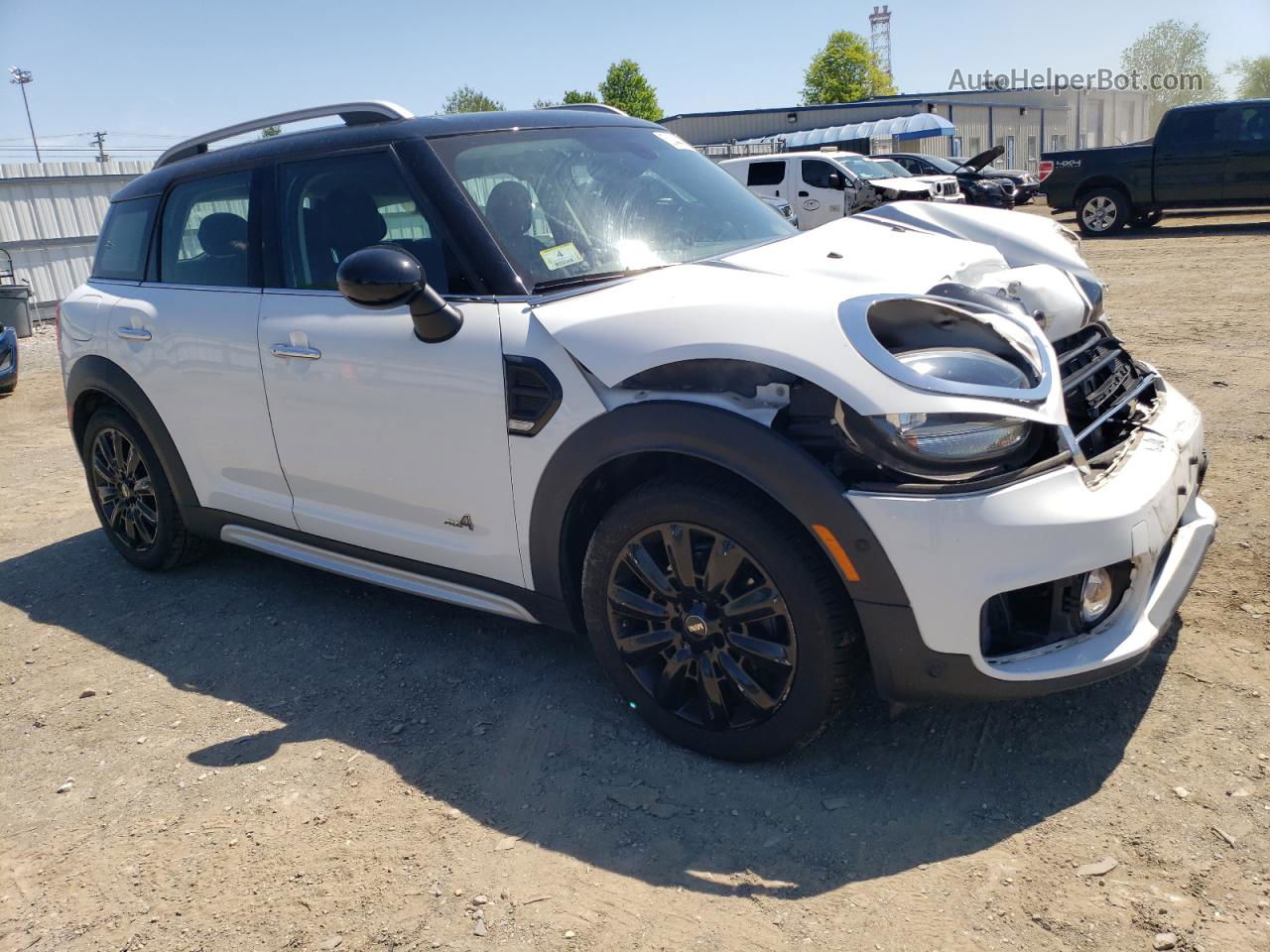 2018 Mini Cooper Countryman All4 White vin: WMZYV5C34J3E03618