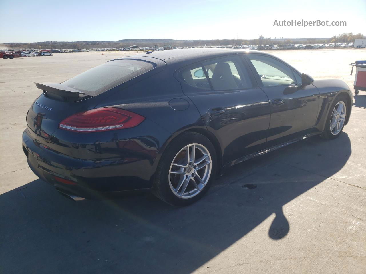 2014 Porsche Panamera 2 Blue vin: WP0AA2A70EL005200