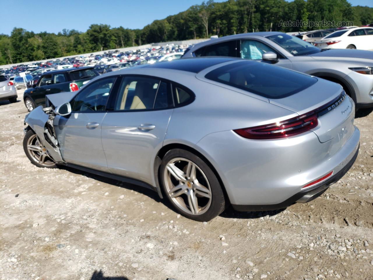 2018 Porsche Panamera 4 Silver vin: WP0AA2A70JL109387