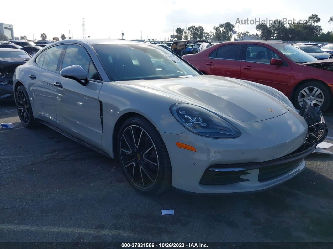 2018 Porsche Panamera   Gray vin: WP0AA2A72JL111593