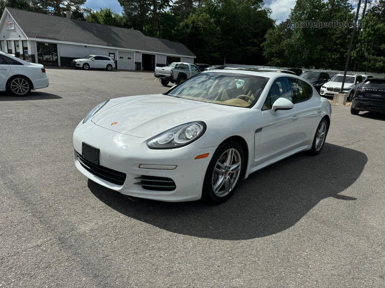 2014 Porsche Panamera 2 White vin: WP0AA2A73EL015249