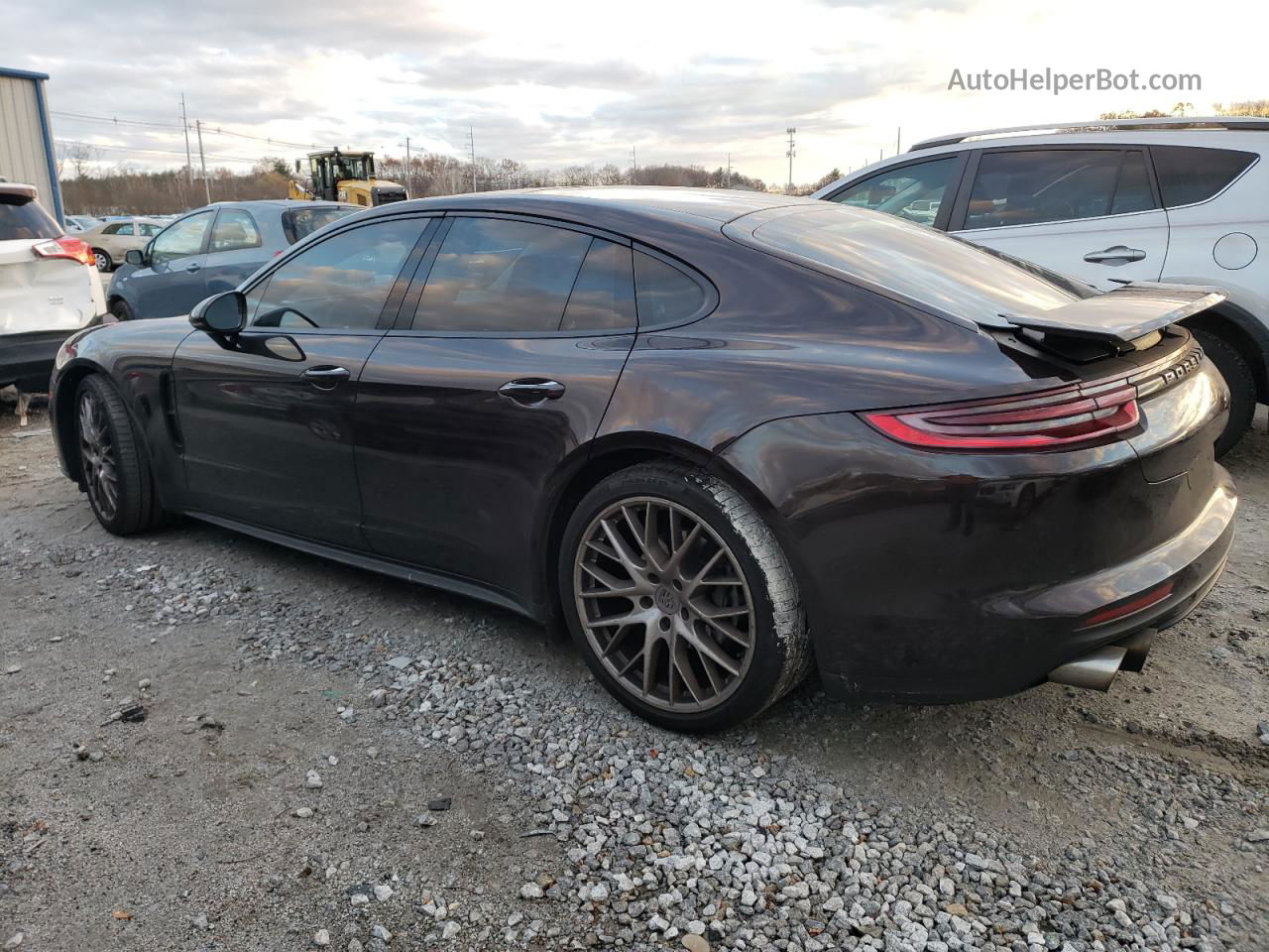 2018 Porsche Panamera 4 Темно-бордовый vin: WP0AA2A73JL100103