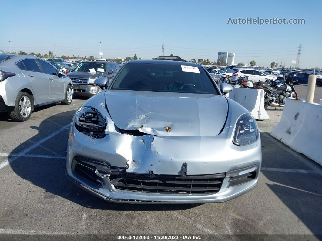 2018 Porsche Panamera   Silver vin: WP0AA2A73JL113448