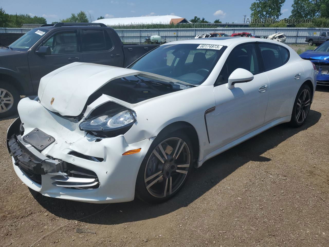 2014 Porsche Panamera 2 White vin: WP0AA2A74EL007760