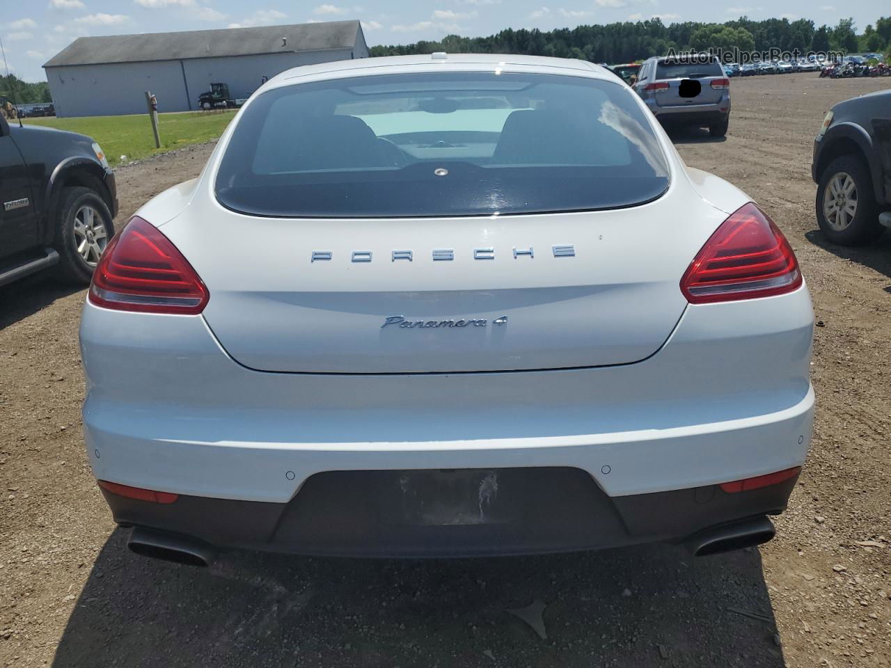 2014 Porsche Panamera 2 White vin: WP0AA2A74EL007760