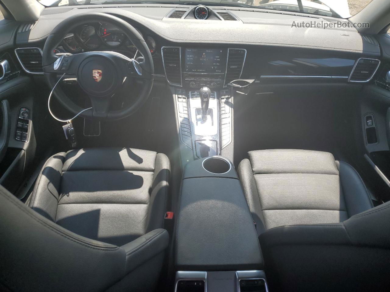 2014 Porsche Panamera 2 Белый vin: WP0AA2A74EL007760