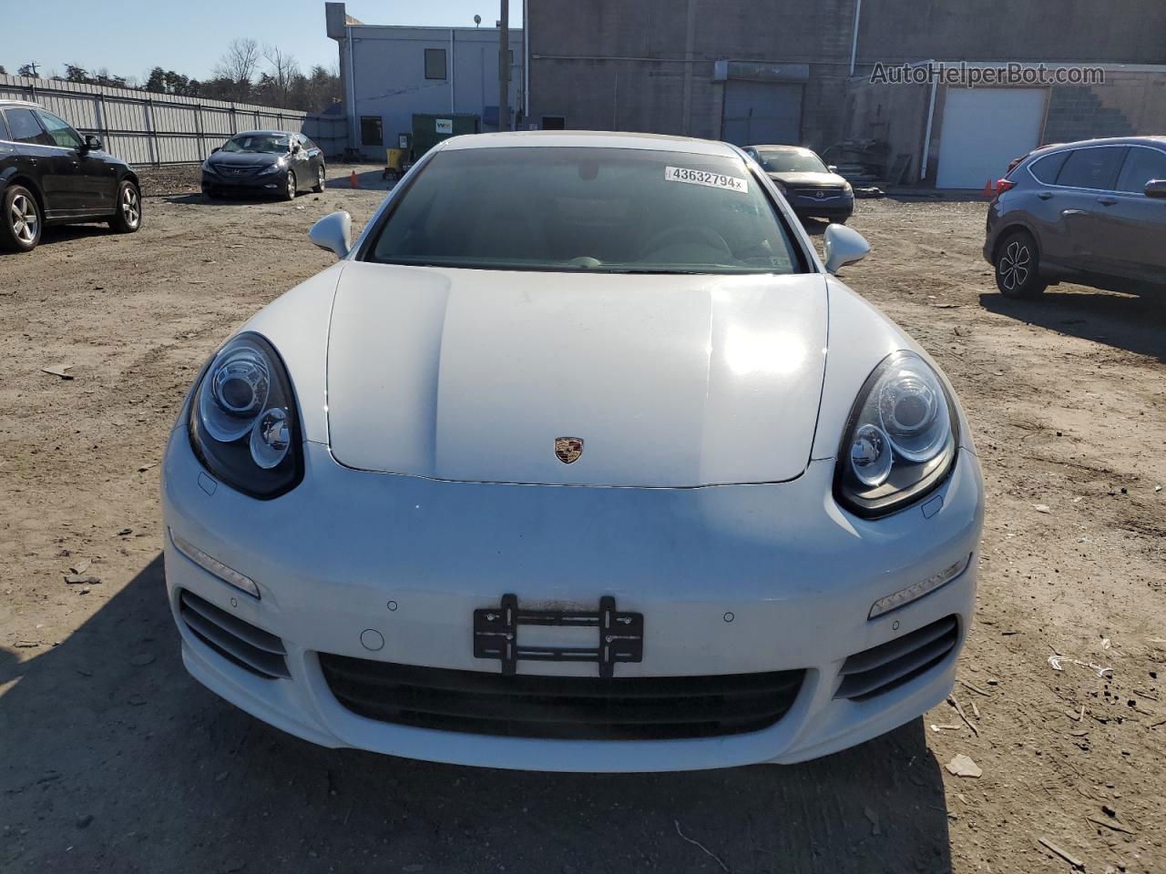 2014 Porsche Panamera 2 White vin: WP0AA2A74EL014207