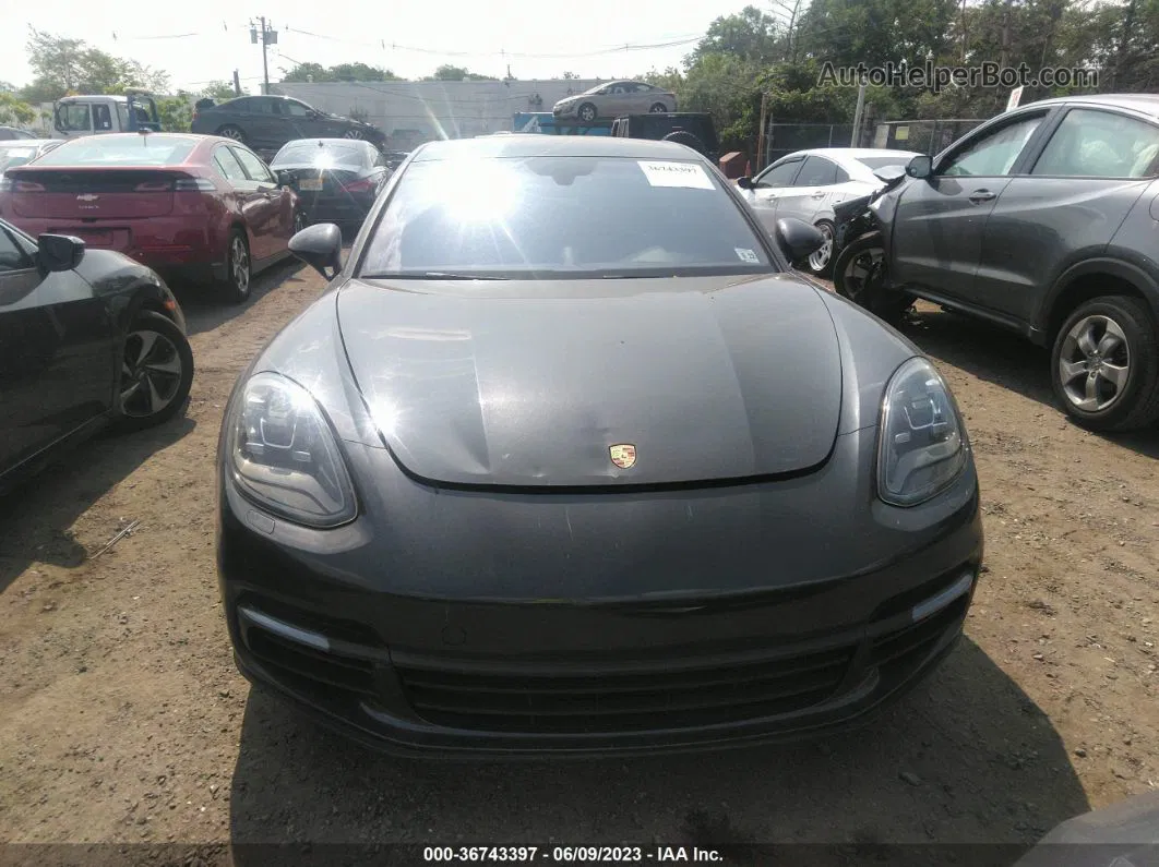 2018 Porsche Panamera   Gray vin: WP0AA2A74JL102619