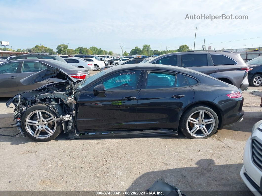 2018 Porsche Panamera   Black vin: WP0AA2A74JL103320