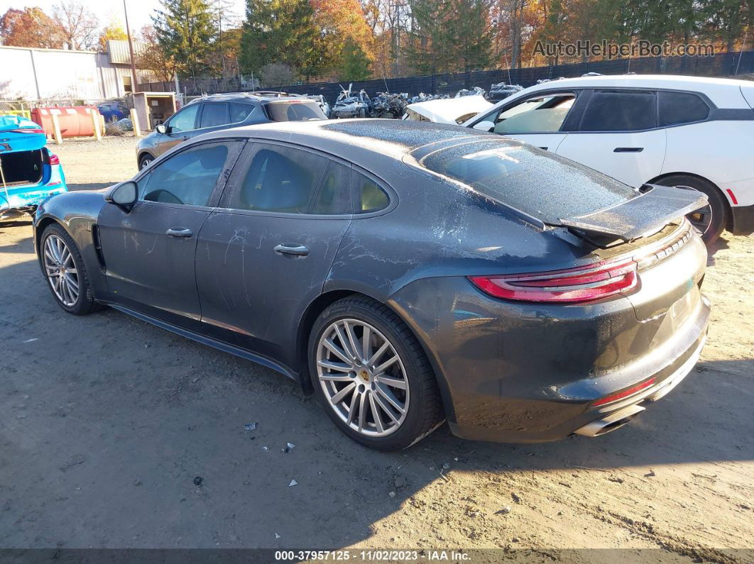 2018 Porsche Panamera   Black vin: WP0AA2A74JL115354