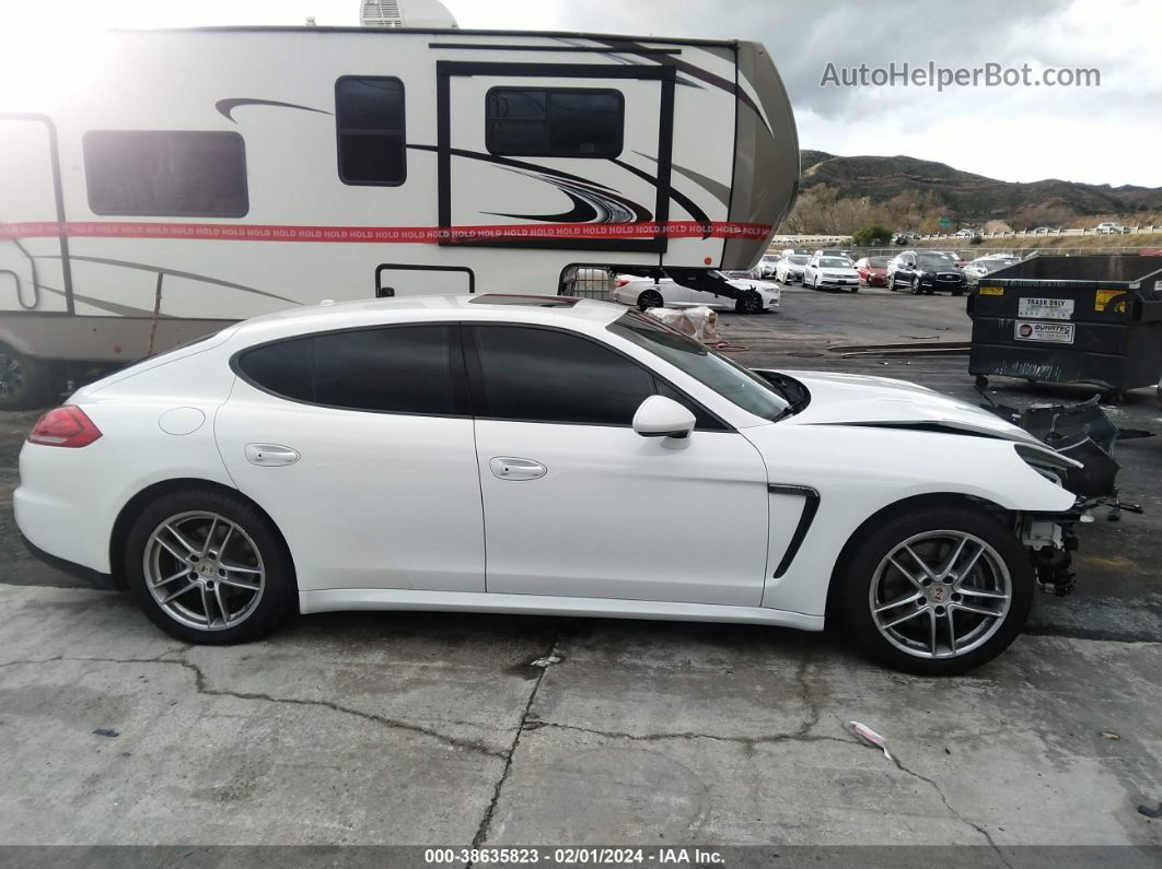 2014 Porsche Panamera 2/4 White vin: WP0AA2A75EL012210