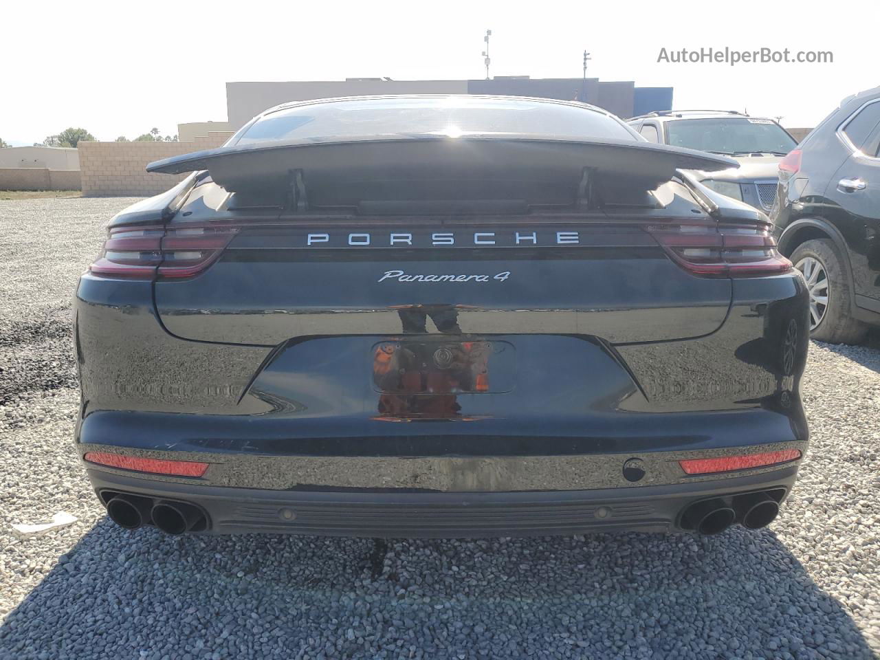 2018 Porsche Panamera 4 Black vin: WP0AA2A75JL111085