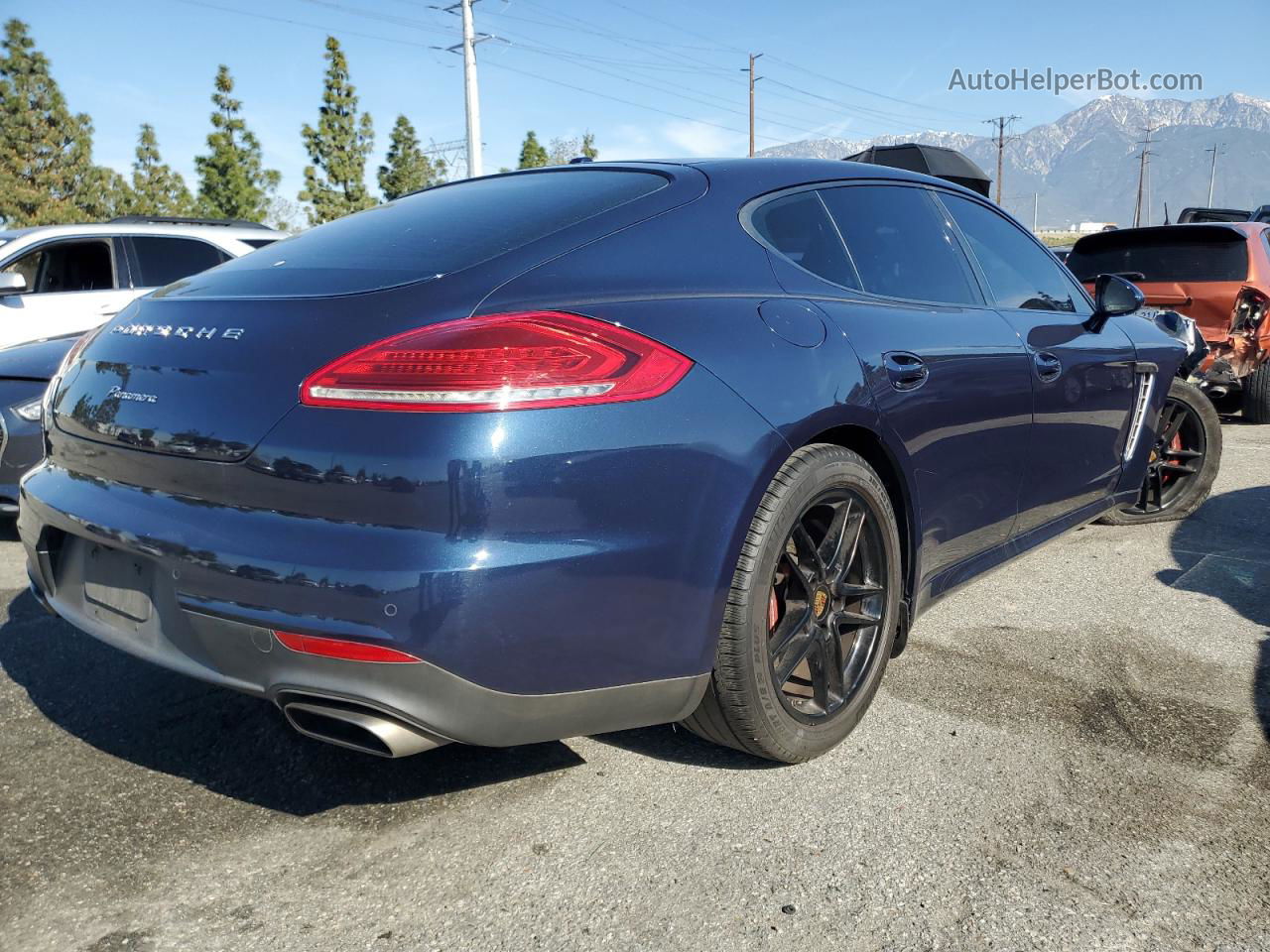 2014 Porsche Panamera 2 Синий vin: WP0AA2A76EL009669