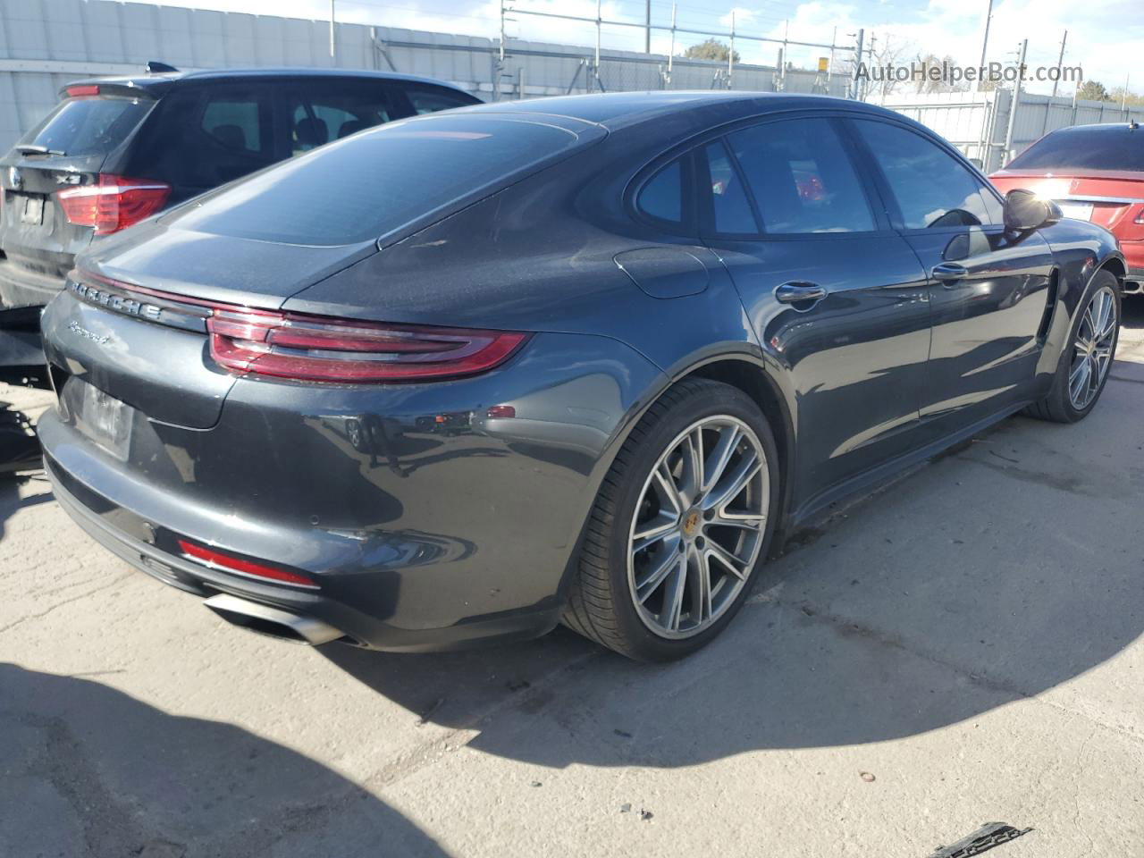 2018 Porsche Panamera 4 Угольный vin: WP0AA2A76JL109782