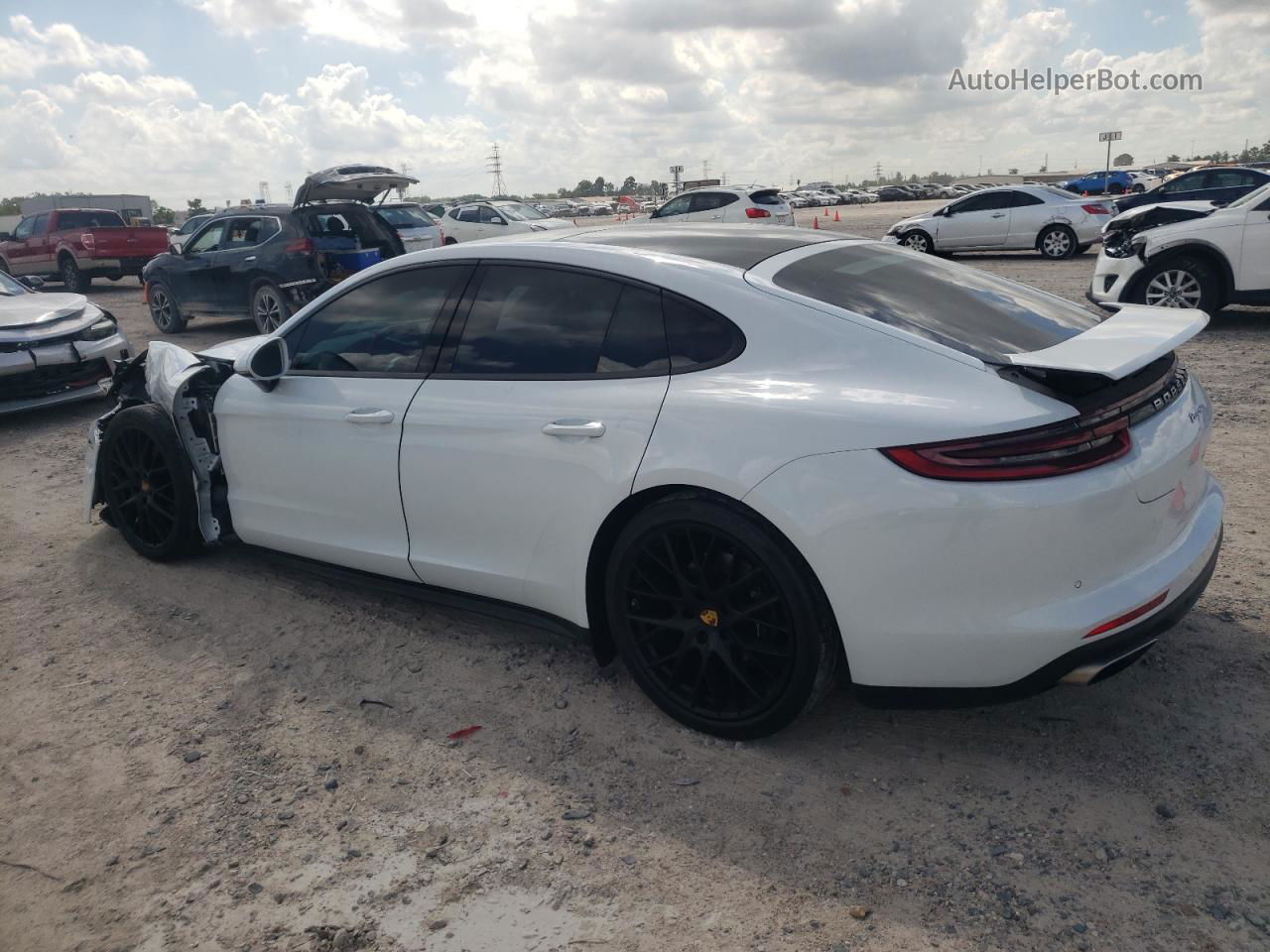 2018 Porsche Panamera 4 White vin: WP0AA2A76JL112486