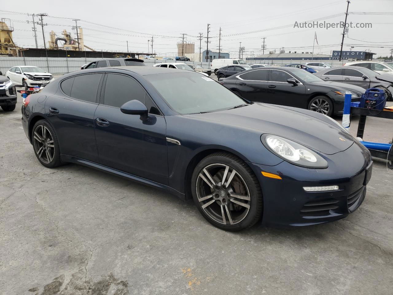 2014 Porsche Panamera 2 Синий vin: WP0AA2A77EL014475