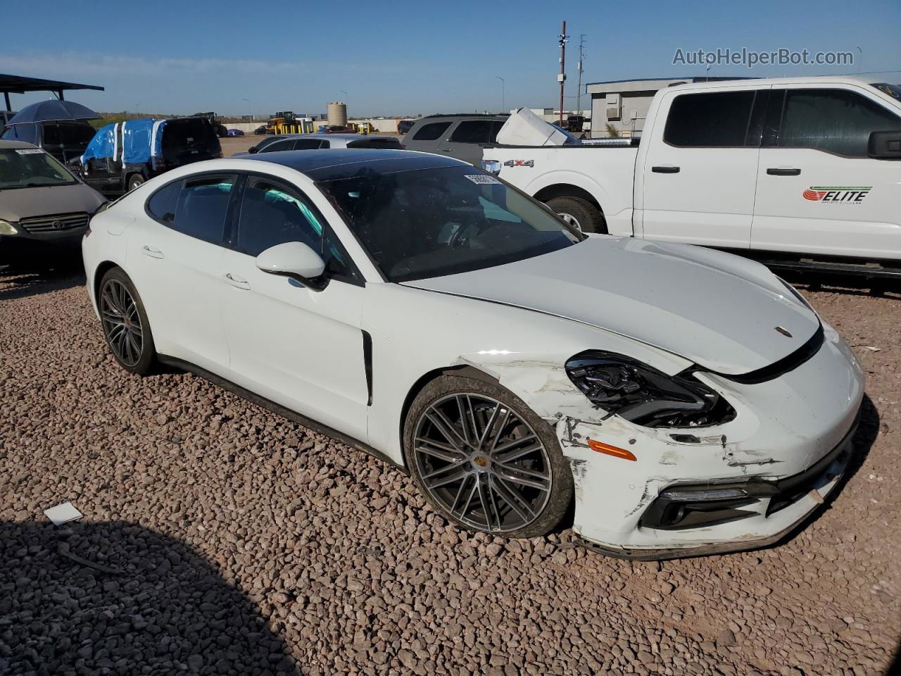 2018 Porsche Panamera 4 White vin: WP0AA2A77JL111265