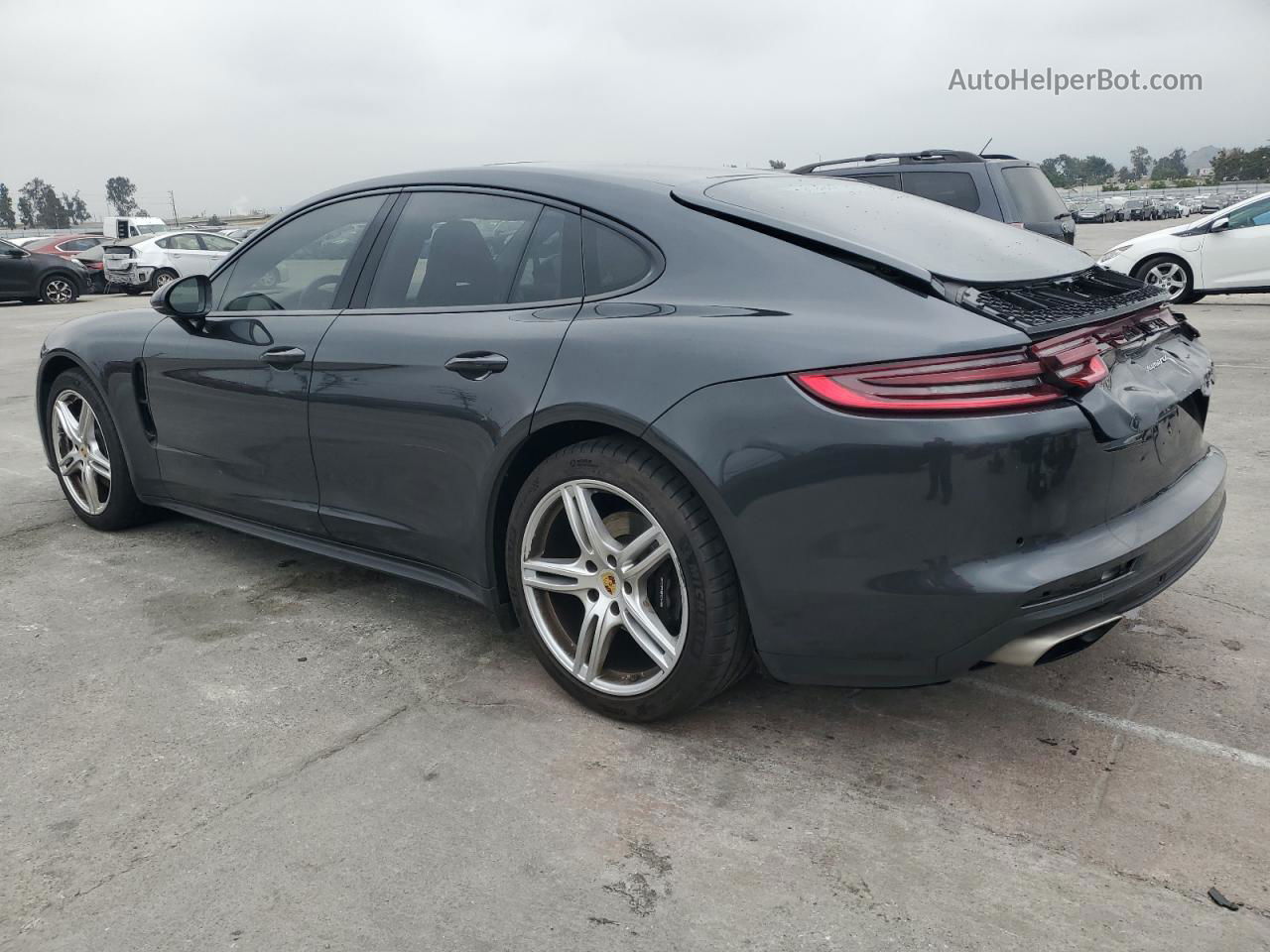 2018 Porsche Panamera 4 Серый vin: WP0AA2A77JL113758