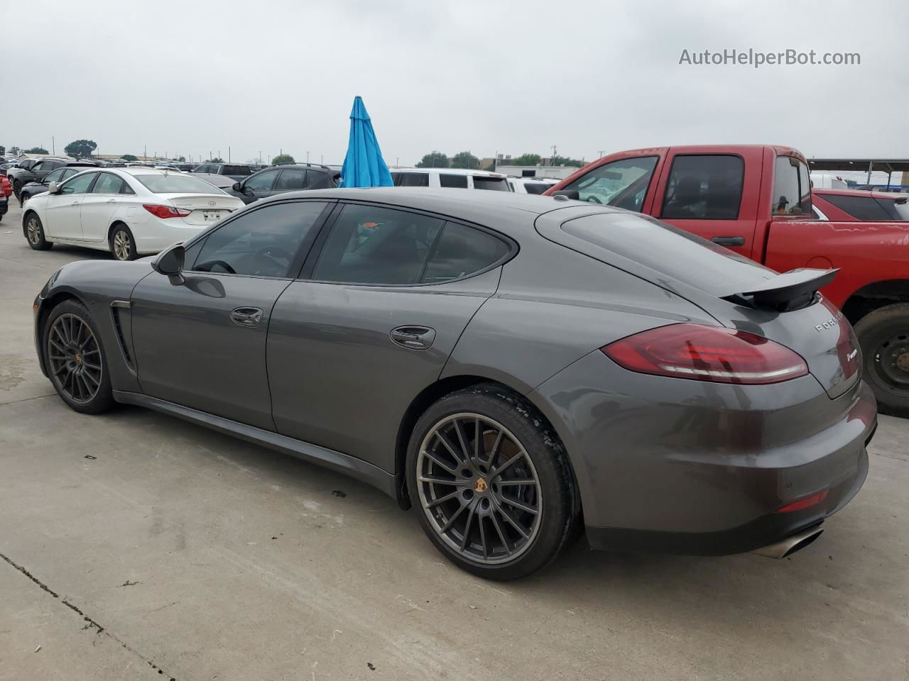 2014 Porsche Panamera 2 Gray vin: WP0AA2A78EL011004