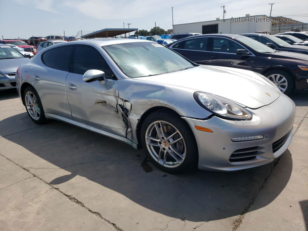 2014 Porsche Panamera 2 Серебряный vin: WP0AA2A79EL008788