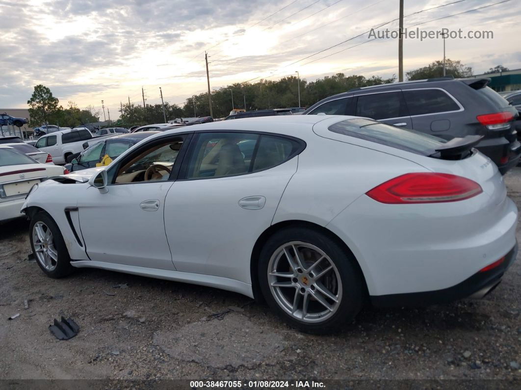 2014 Porsche Panamera 4 White vin: WP0AA2A7XEL006838