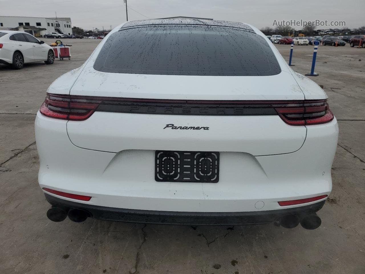 2018 Porsche Panamera 4 Белый vin: WP0AA2A7XJL111597