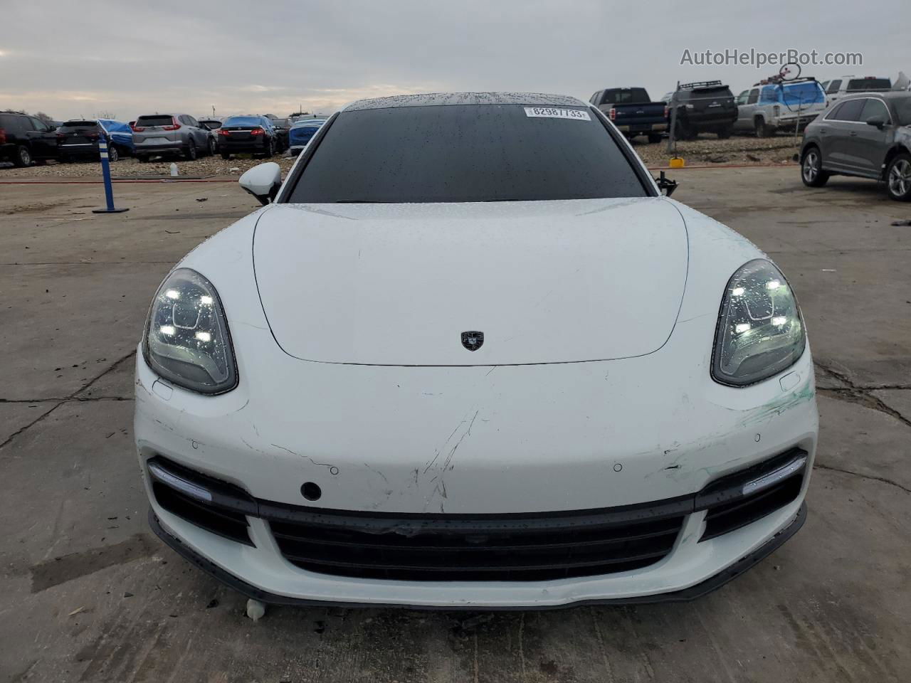 2018 Porsche Panamera 4 Белый vin: WP0AA2A7XJL111597