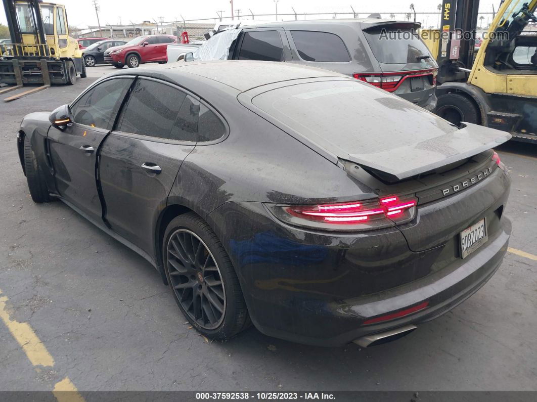 2018 Porsche Panamera   Black vin: WP0AA2A7XJL114547