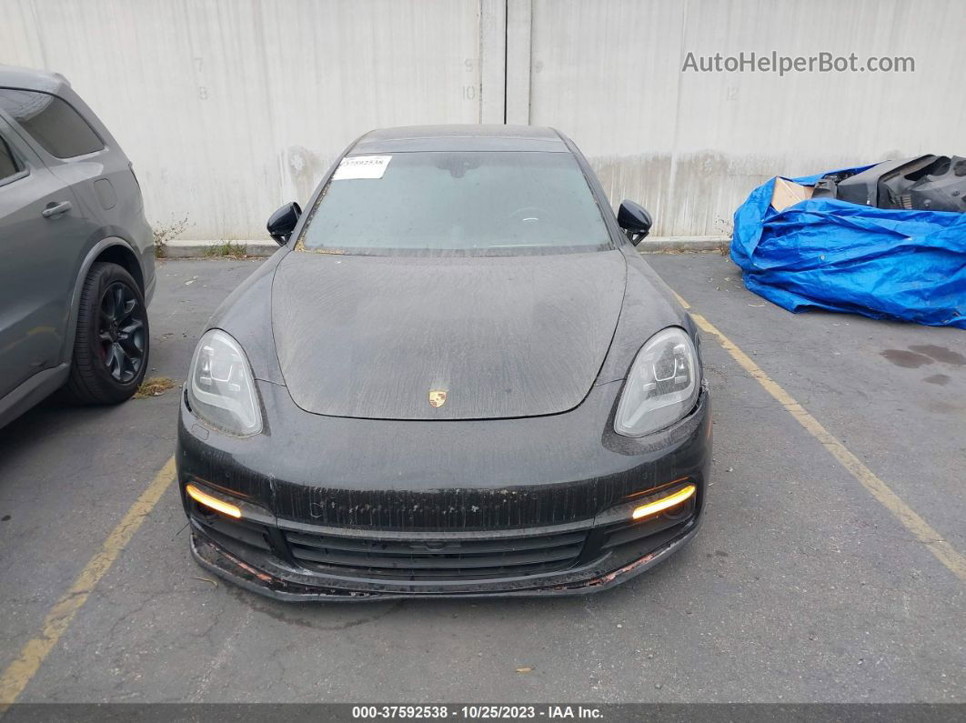 2018 Porsche Panamera   Black vin: WP0AA2A7XJL114547