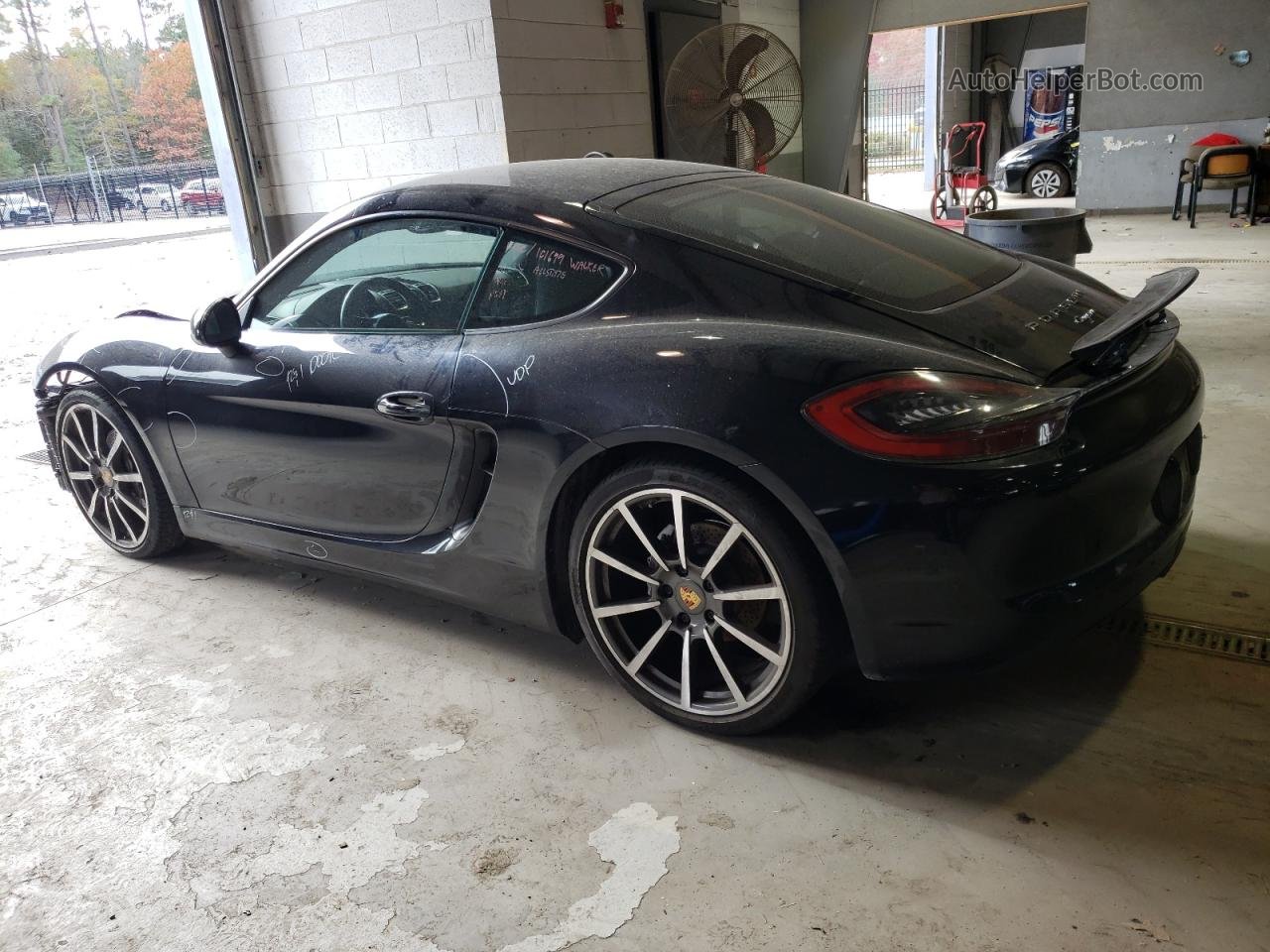 2016 Porsche Cayman  Black vin: WP0AA2A82GK171333