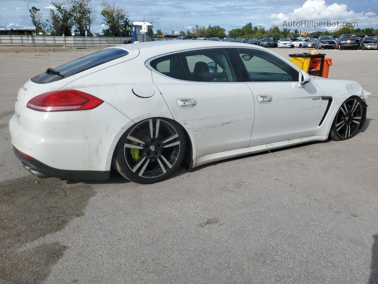 2014 Porsche Panamera S Hybrid White vin: WP0AD2A72EL044281