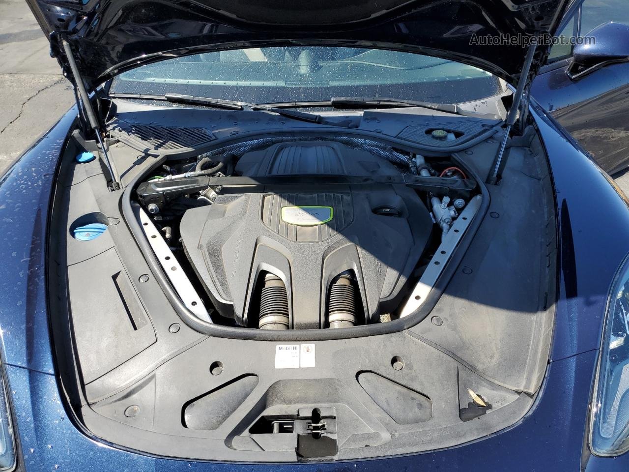 2018 Porsche Panamera 4 E-hybrid Синий vin: WP0AE2A78JL175304