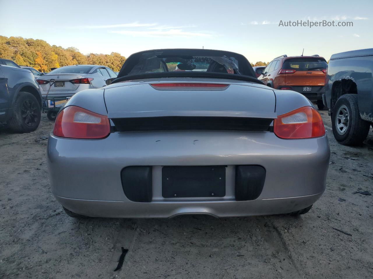 2001 Porsche Boxster  Silver vin: WP0CA298X1U625076