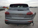 2018 Porsche Cayenne  Gray vin: WP1AA2A20JKA03594